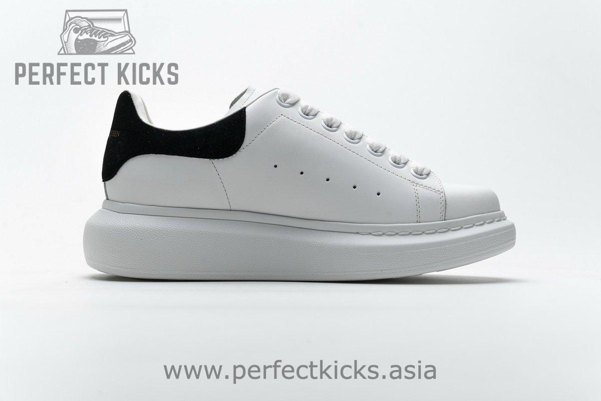 462214 WHGP7 9001 Alexander McQueen Sneaker White Black23