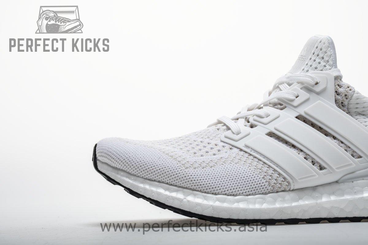 Ad*s ultra boost 1.0 triple white s77416
