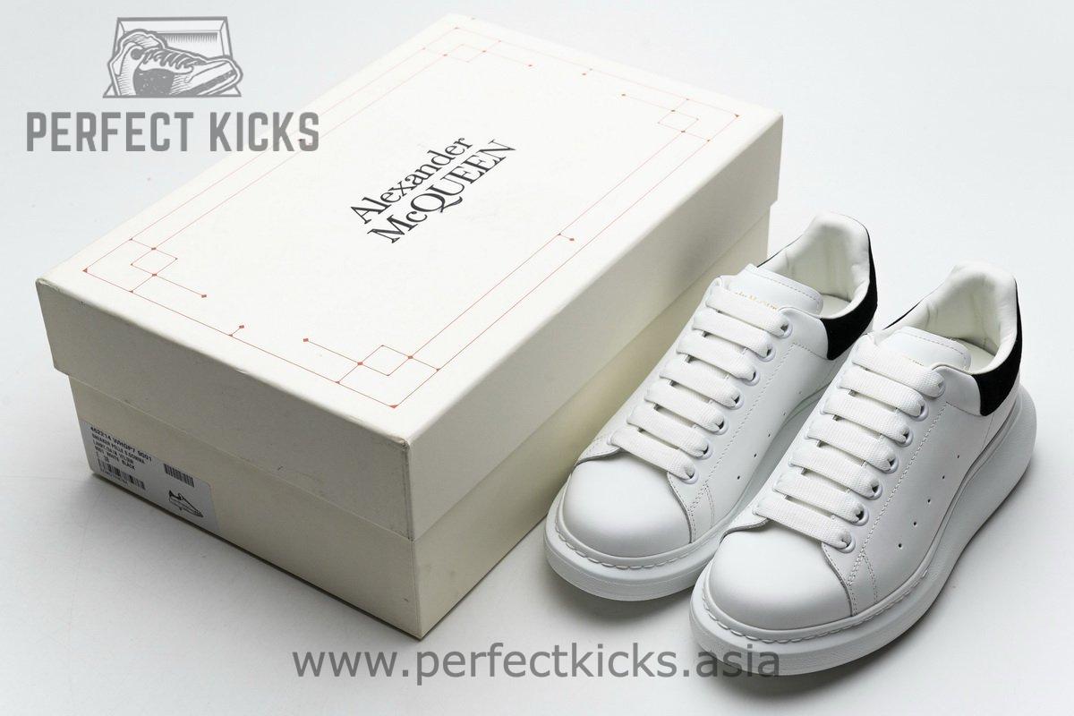 462214 WHGP7 9001 Alexander McQueen Sneaker White Black23