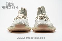 fw5318 ad*s Y**zy boost 350 v2 citrin reflective