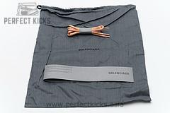 541624 w09o1 1809 Ba*len*cia*ga triple s golden