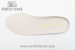 fw5318 ad*s Y**zy boost 350 v2 citrin reflective
