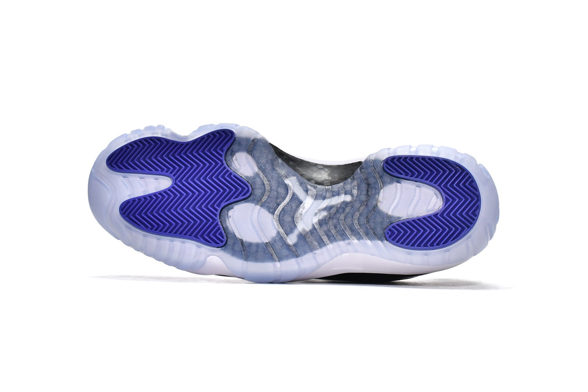528895-153 Air Jordan 11 Retro Low Concord